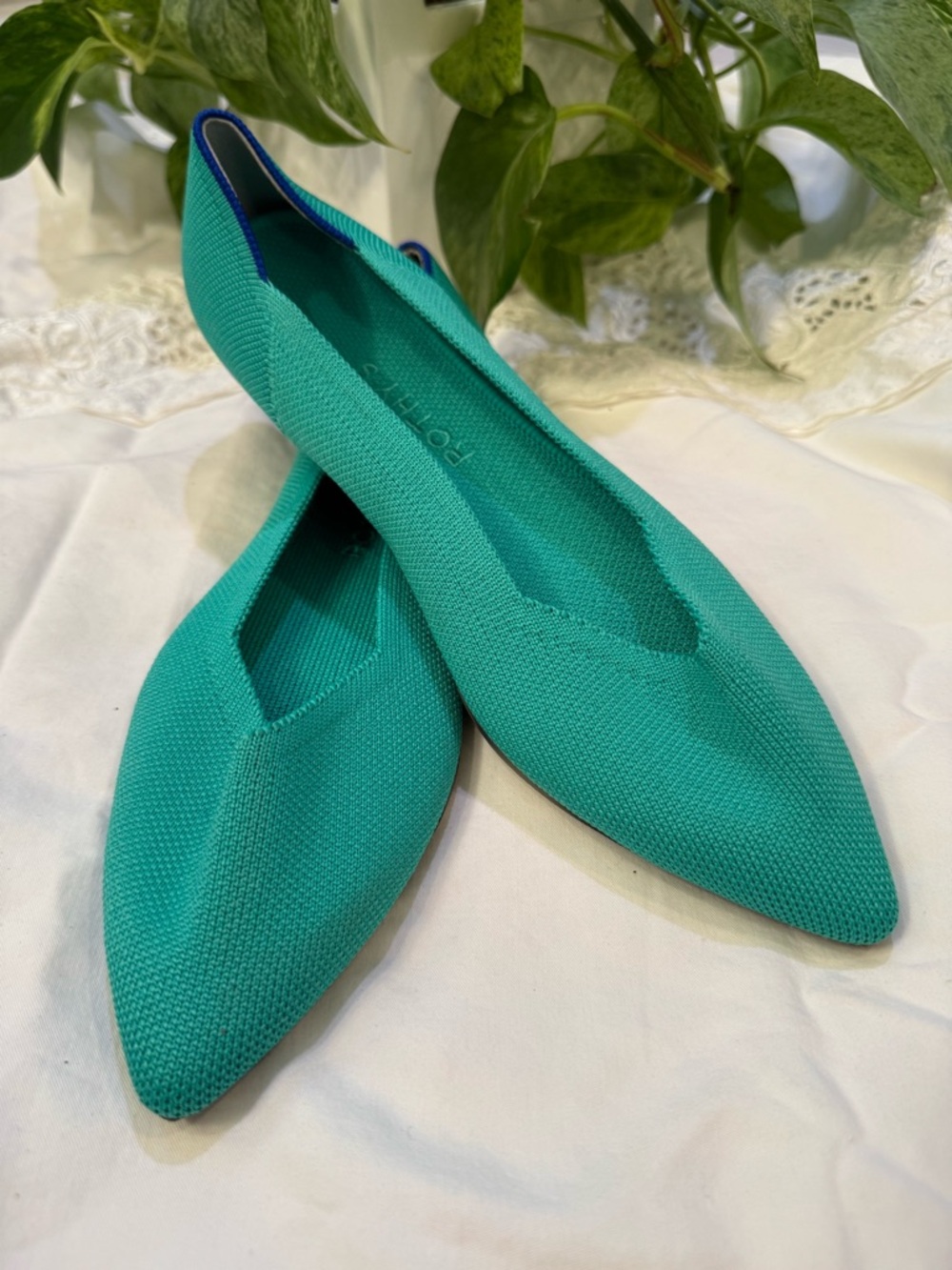 Rothy's Pointed Knit Flats in Teal Blue/Leafy Green